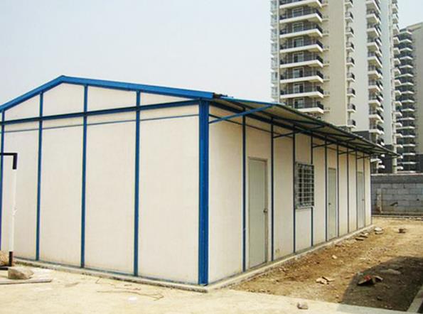 用彩鋼板搭建活動板房有什么優(yōu)勢？